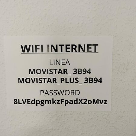 Holiday Centre Deluxe Apartman Alicante Kültér fotó