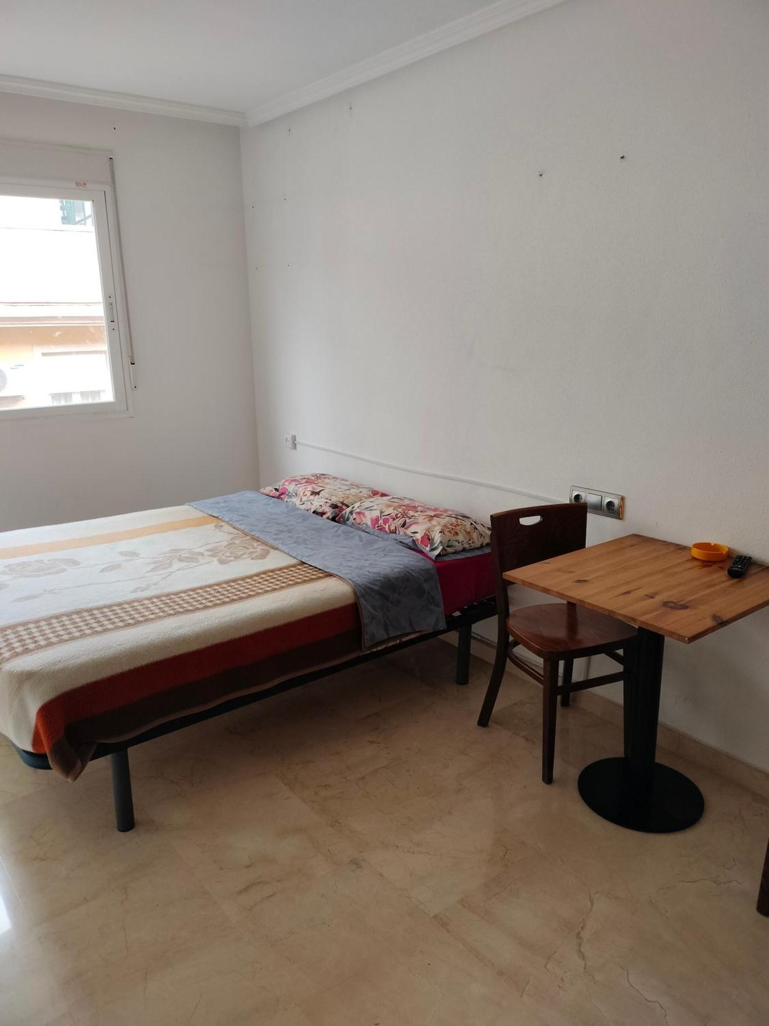 Holiday Centre Deluxe Apartman Alicante Kültér fotó