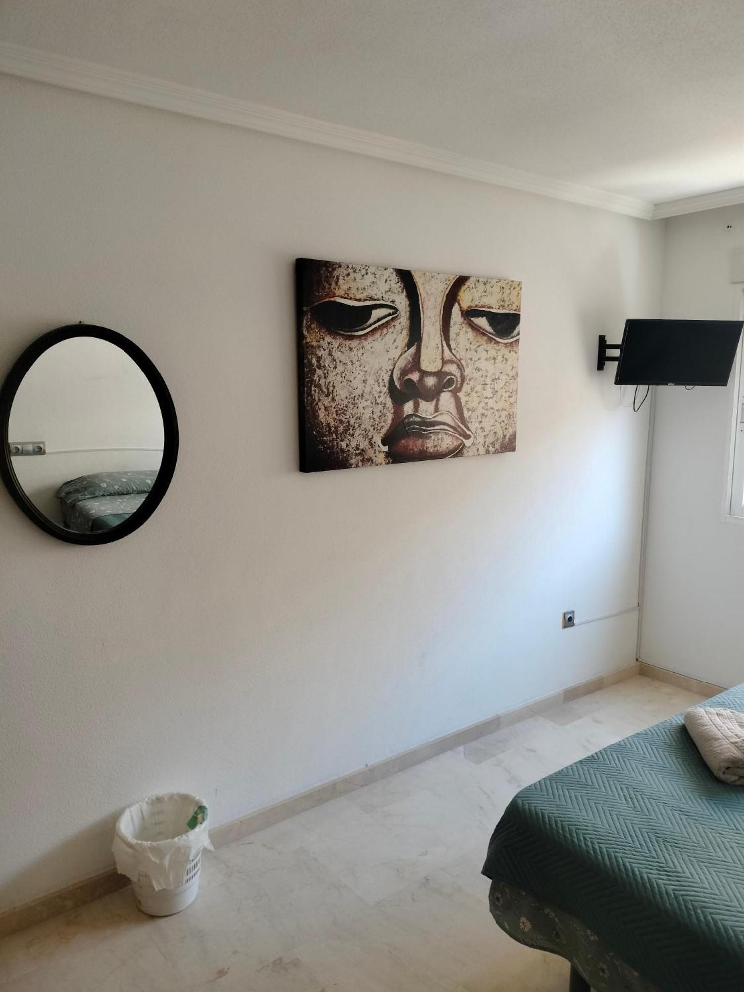 Holiday Centre Deluxe Apartman Alicante Kültér fotó
