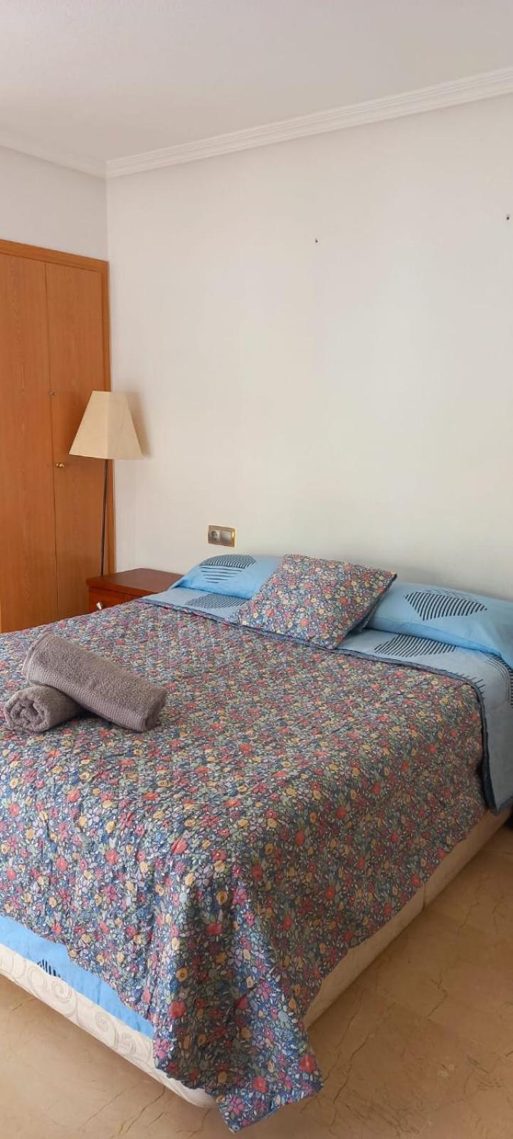 Holiday Centre Deluxe Apartman Alicante Kültér fotó
